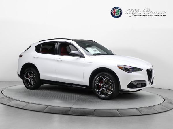 New 2024 Alfa Romeo Stelvio Veloce for sale $57,395 at Bentley Greenwich in Greenwich CT 06830 19