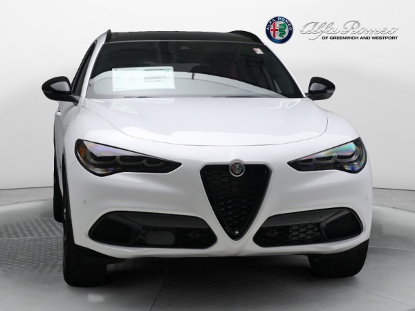 New 2024 Alfa Romeo Stelvio Veloce for sale $57,395 at Bentley Greenwich in Greenwich CT 06830 22