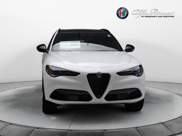 New 2024 Alfa Romeo Stelvio Veloce for sale $57,395 at Bentley Greenwich in Greenwich CT 06830 23