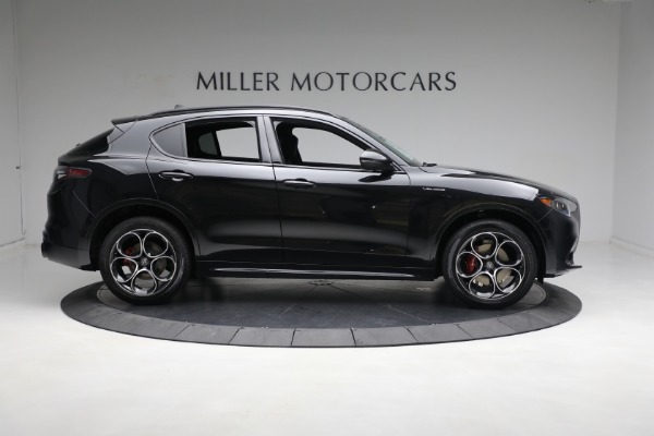 New 2024 Alfa Romeo Stelvio Veloce for sale $57,305 at Bentley Greenwich in Greenwich CT 06830 14