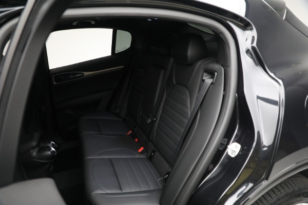 New 2024 Alfa Romeo Stelvio Veloce for sale $57,305 at Bentley Greenwich in Greenwich CT 06830 27