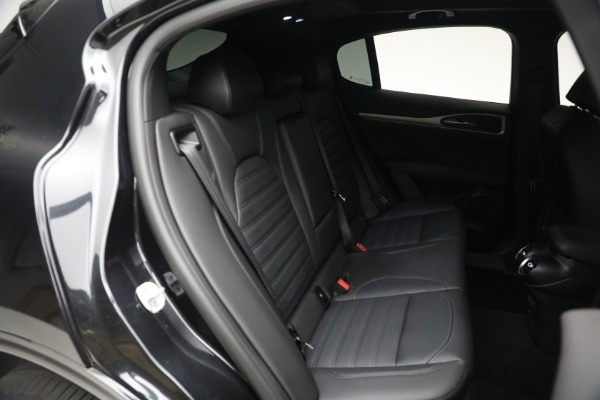 New 2024 Alfa Romeo Stelvio Veloce for sale $57,305 at Bentley Greenwich in Greenwich CT 06830 28