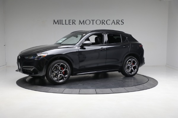 New 2024 Alfa Romeo Stelvio Veloce for sale $57,305 at Bentley Greenwich in Greenwich CT 06830 3