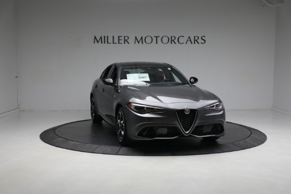 New 2024 Alfa Romeo Giulia Ti for sale $54,845 at Bentley Greenwich in Greenwich CT 06830 22
