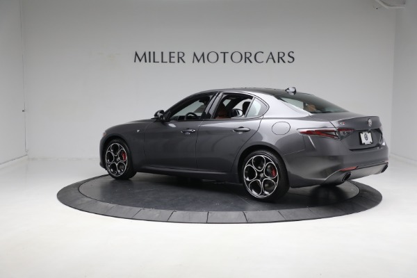 New 2024 Alfa Romeo Giulia Ti for sale $54,845 at Bentley Greenwich in Greenwich CT 06830 9