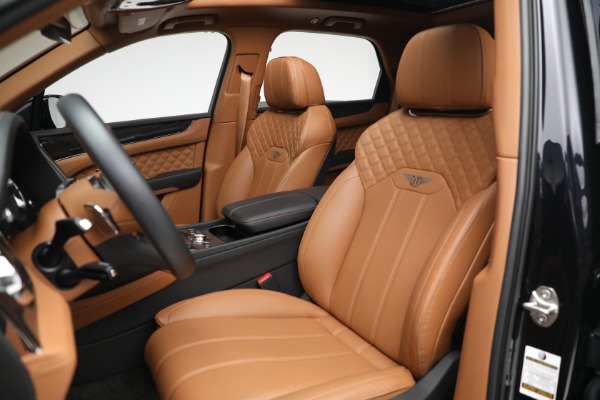 Used 2021 Bentley Bentayga V8 for sale $149,900 at Bentley Greenwich in Greenwich CT 06830 19