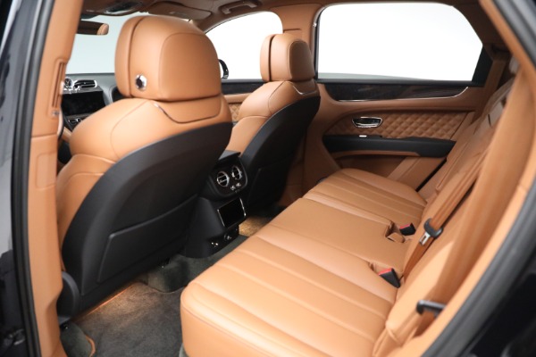 Used 2021 Bentley Bentayga V8 for sale $149,900 at Bentley Greenwich in Greenwich CT 06830 20