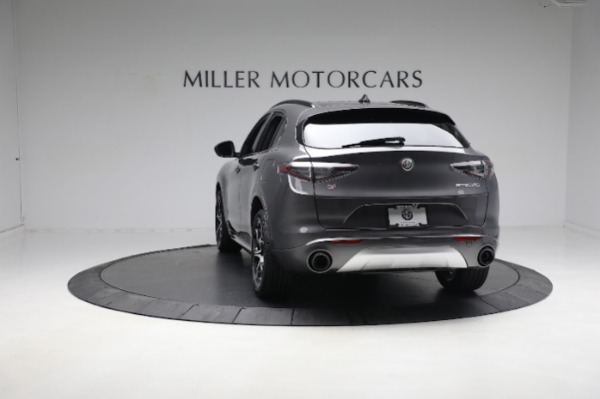 New 2024 Alfa Romeo Stelvio Ti for sale $58,680 at Bentley Greenwich in Greenwich CT 06830 11