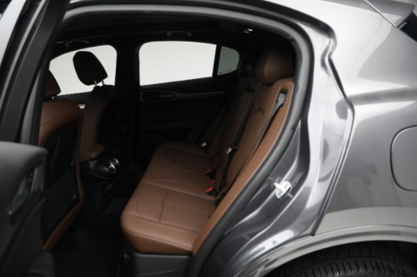 New 2024 Alfa Romeo Stelvio Ti for sale $58,680 at Bentley Greenwich in Greenwich CT 06830 27