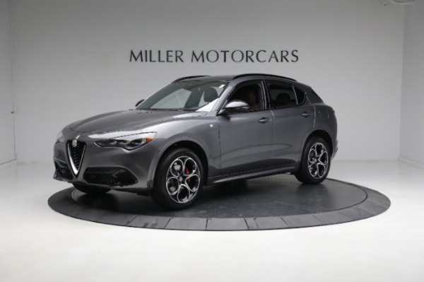 New 2024 Alfa Romeo Stelvio Ti for sale $58,680 at Bentley Greenwich in Greenwich CT 06830 3