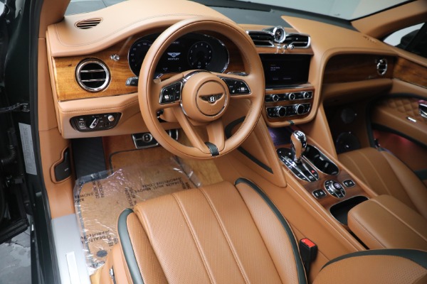 Used 2022 Bentley Bentayga Speed for sale Call for price at Bentley Greenwich in Greenwich CT 06830 23