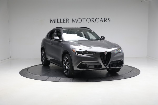 New 2024 Alfa Romeo Stelvio Veloce for sale $56,605 at Bentley Greenwich in Greenwich CT 06830 18