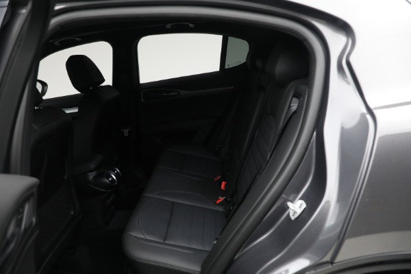 New 2024 Alfa Romeo Stelvio Veloce for sale $56,605 at Bentley Greenwich in Greenwich CT 06830 25