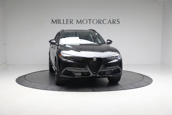 New 2024 Alfa Romeo Stelvio Veloce for sale $57,305 at Bentley Greenwich in Greenwich CT 06830 18