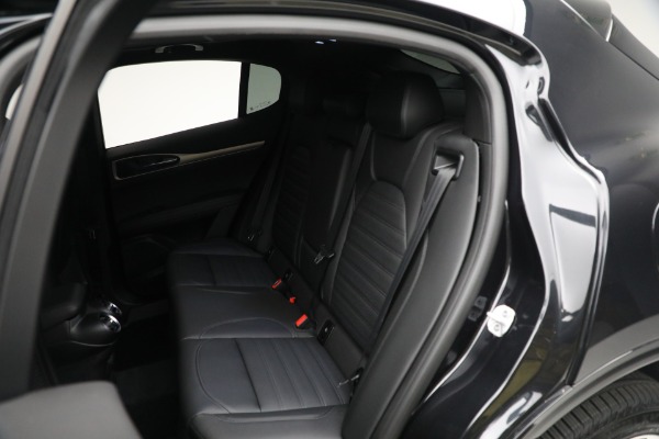 New 2024 Alfa Romeo Stelvio Veloce for sale $57,305 at Bentley Greenwich in Greenwich CT 06830 26