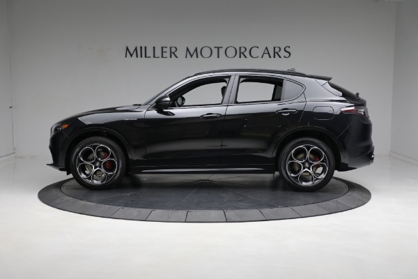 New 2024 Alfa Romeo Stelvio Veloce for sale $57,305 at Bentley Greenwich in Greenwich CT 06830 5