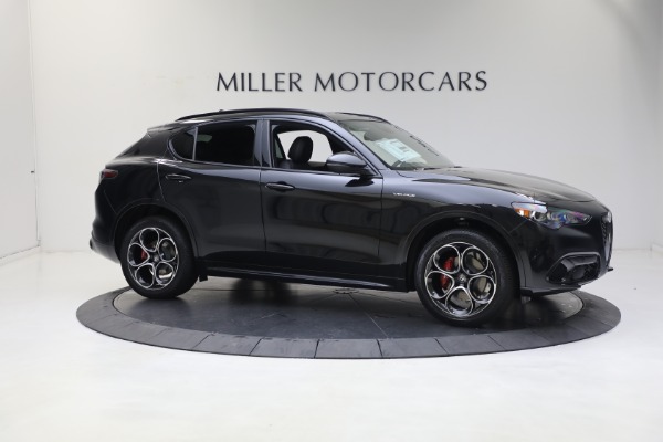 New 2024 Alfa Romeo Stelvio Veloce for sale $54,380 at Bentley Greenwich in Greenwich CT 06830 15