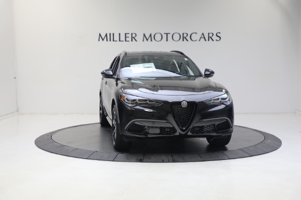 New 2024 Alfa Romeo Stelvio Veloce for sale $54,380 at Bentley Greenwich in Greenwich CT 06830 18