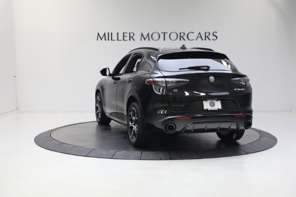 New 2024 Alfa Romeo Stelvio Veloce for sale $54,380 at Bentley Greenwich in Greenwich CT 06830 9