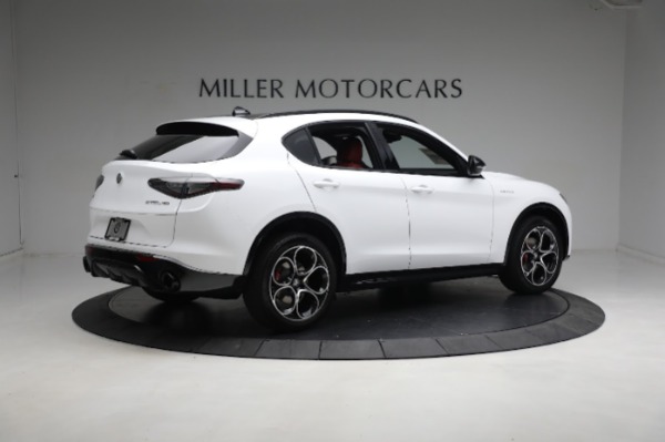 New 2024 Alfa Romeo Stelvio Veloce for sale $56,695 at Bentley Greenwich in Greenwich CT 06830 14