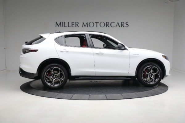 New 2024 Alfa Romeo Stelvio Veloce for sale $56,695 at Bentley Greenwich in Greenwich CT 06830 16