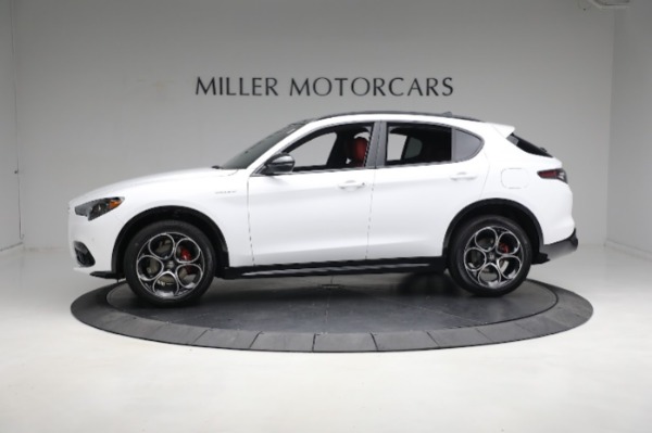 New 2024 Alfa Romeo Stelvio Veloce for sale $56,695 at Bentley Greenwich in Greenwich CT 06830 5