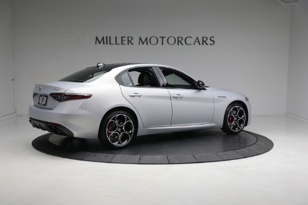 New 2024 Alfa Romeo Giulia Competizione for sale $58,160 at Bentley Greenwich in Greenwich CT 06830 13
