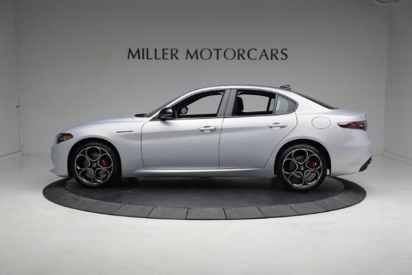 New 2024 Alfa Romeo Giulia Competizione for sale $58,160 at Bentley Greenwich in Greenwich CT 06830 5