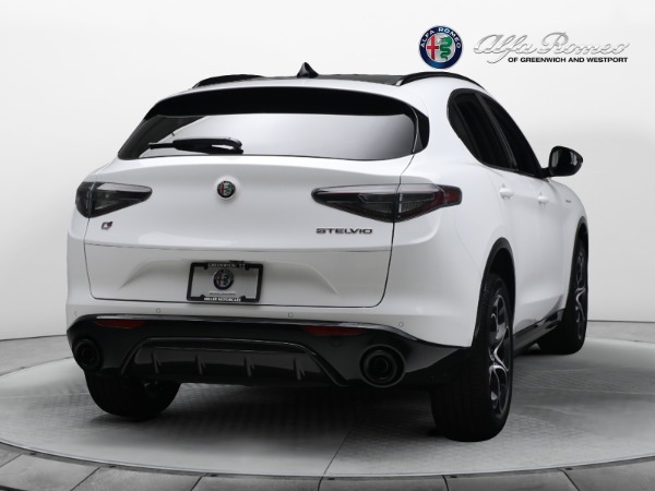 New 2024 Alfa Romeo Stelvio Veloce for sale $57,395 at Bentley Greenwich in Greenwich CT 06830 12