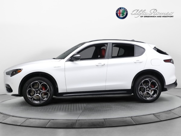 New 2024 Alfa Romeo Stelvio Veloce for sale $57,395 at Bentley Greenwich in Greenwich CT 06830 5