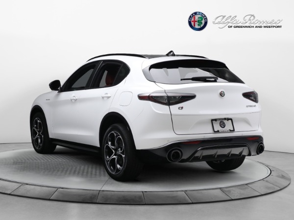 New 2024 Alfa Romeo Stelvio Veloce for sale $57,395 at Bentley Greenwich in Greenwich CT 06830 9