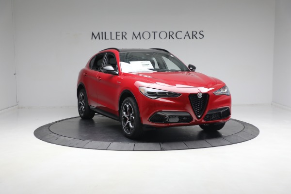 New 2024 Alfa Romeo Stelvio Veloce for sale $54,220 at Bentley Greenwich in Greenwich CT 06830 20
