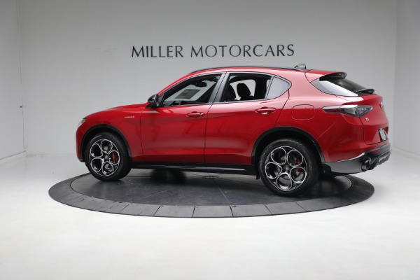 New 2024 Alfa Romeo Stelvio Veloce for sale $54,220 at Bentley Greenwich in Greenwich CT 06830 7