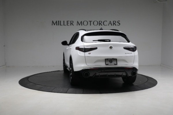 New 2024 Alfa Romeo Stelvio Veloce for sale $56,695 at Bentley Greenwich in Greenwich CT 06830 10