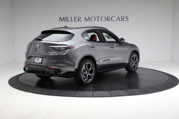 New 2024 Alfa Romeo Stelvio Veloce for sale $58,055 at Bentley Greenwich in Greenwich CT 06830 17