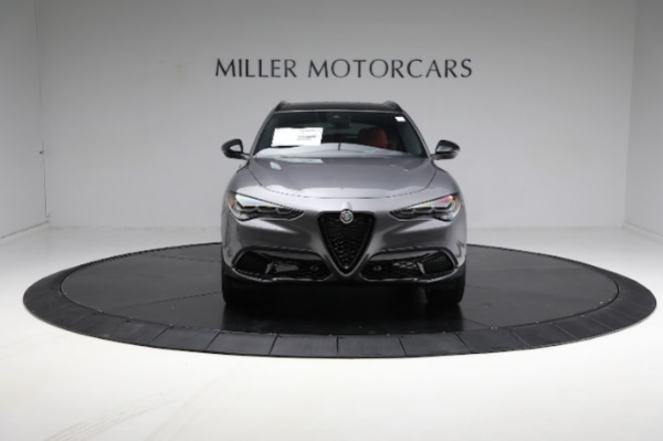 New 2024 Alfa Romeo Stelvio Veloce for sale $58,055 at Bentley Greenwich in Greenwich CT 06830 27