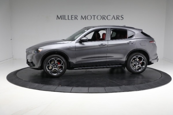 New 2024 Alfa Romeo Stelvio Veloce for sale $58,055 at Bentley Greenwich in Greenwich CT 06830 6