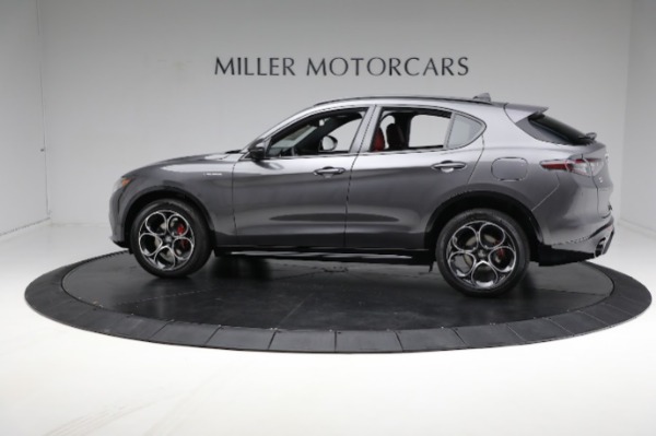 New 2024 Alfa Romeo Stelvio Veloce for sale $58,055 at Bentley Greenwich in Greenwich CT 06830 8