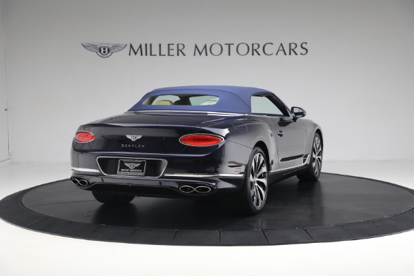 New 2024 Bentley Continental GTC V8 Azure for sale $340,570 at Bentley Greenwich in Greenwich CT 06830 26