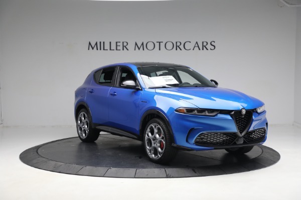 New 2024 Alfa Romeo Tonale Veloce for sale Sold at Bentley Greenwich in Greenwich CT 06830 17
