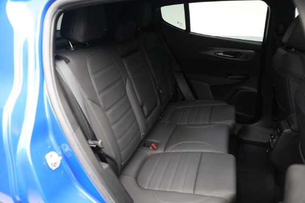 New 2024 Alfa Romeo Tonale Veloce for sale Sold at Bentley Greenwich in Greenwich CT 06830 26