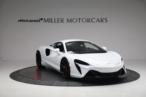 New 2023 McLaren Artura for sale Call for price at Bentley Greenwich in Greenwich CT 06830 11