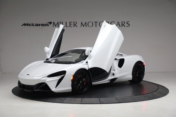 New 2023 McLaren Artura for sale Call for price at Bentley Greenwich in Greenwich CT 06830 14