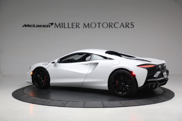 New 2023 McLaren Artura for sale Call for price at Bentley Greenwich in Greenwich CT 06830 4