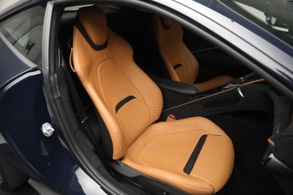 Used 2022 Ferrari Roma for sale $259,900 at Bentley Greenwich in Greenwich CT 06830 20