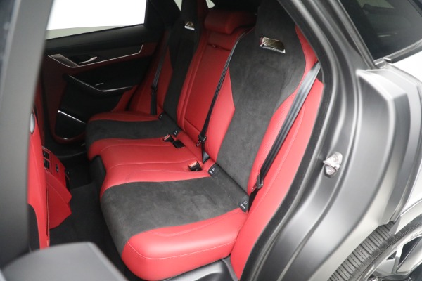 Used 2021 Jaguar F-PACE SVR for sale $71,900 at Bentley Greenwich in Greenwich CT 06830 21