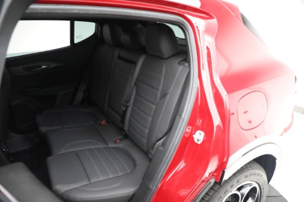 New 2024 Alfa Romeo Tonale Ti for sale $50,290 at Bentley Greenwich in Greenwich CT 06830 23