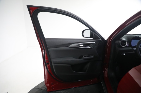 New 2024 Alfa Romeo Tonale Ti for sale $50,290 at Bentley Greenwich in Greenwich CT 06830 27