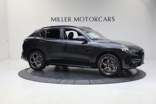 New 2024 Alfa Romeo Stelvio Veloce for sale $54,380 at Bentley Greenwich in Greenwich CT 06830 11