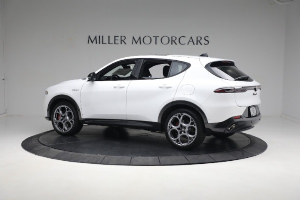 New 2024 Alfa Romeo Tonale Veloce for sale $55,290 at Bentley Greenwich in Greenwich CT 06830 5